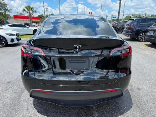 Solid Black 2023 Tesla Model Y **MODEL Y LONG RANGE AWD**AUTOSTEER PACKAGE**