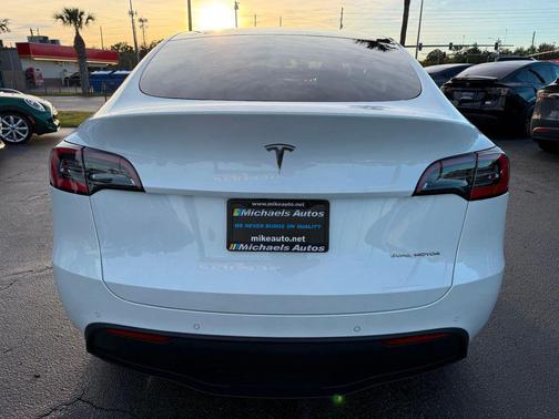 2021 Tesla Model Y Long Range AWD
