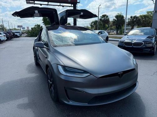 2022 Tesla Model X Dual Motor All-Wheel Drive