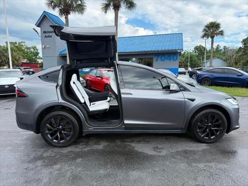 2022 Tesla Model X Dual Motor All-Wheel Drive
