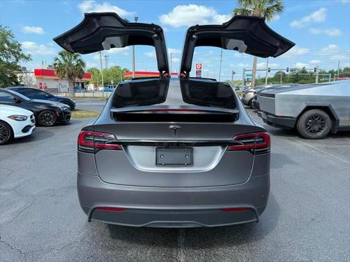 2022 Tesla Model X Dual Motor All-Wheel Drive