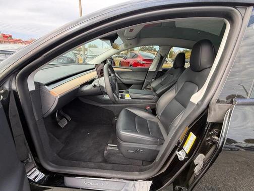 2023 Tesla Model Y Long Range AWD