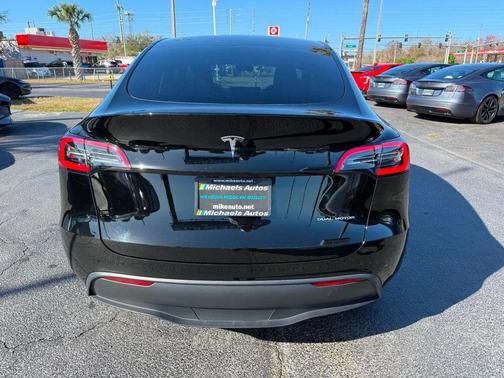 2023 Tesla Model Y Long Range AWD