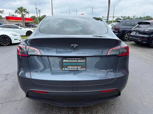 Gray 2023 Tesla Model Y Long Range AWD