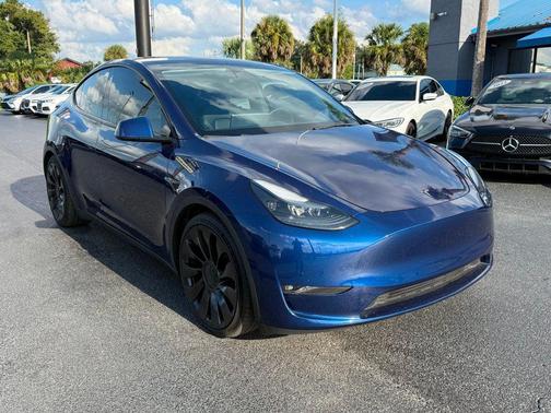 2023 Tesla Model Y Performance AWD