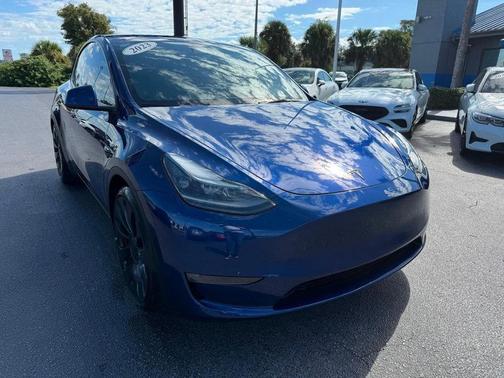 2023 Tesla Model Y Performance AWD