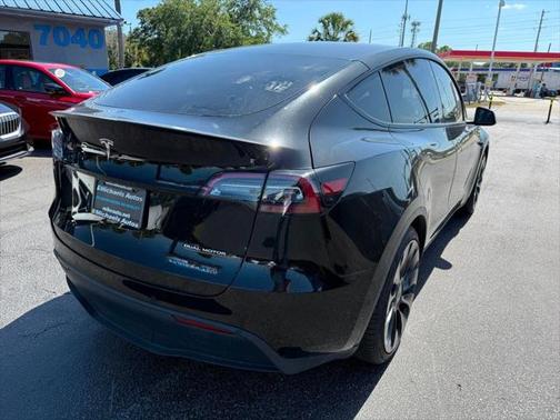 2022 Tesla Model Y Performance AWD