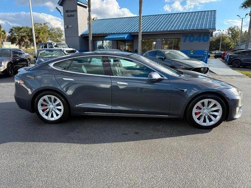 2019 Tesla Model S Performance