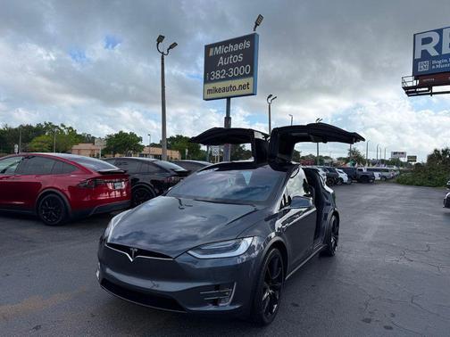 2018 Tesla Model X **MODEL X 100D** 7 PASSENGERS**22' WHEELS**AUTOPILOT**