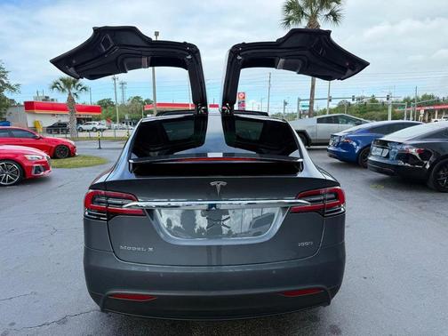 Gray 2018 Tesla Model X **MODEL X 100D** 7 PASSENGERS**22' WHEELS**AUTOPILOT**