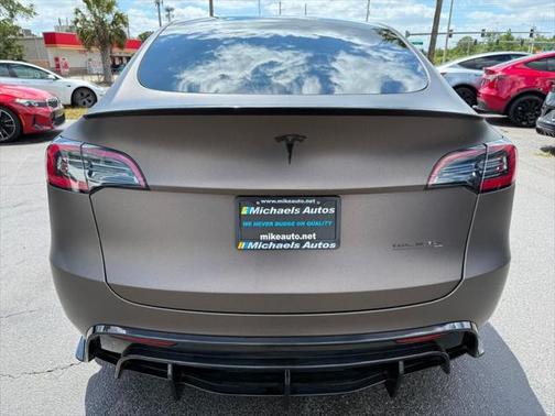 2023 Tesla Model Y Performance AWD