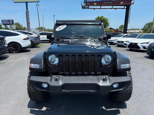 2022 Jeep Gladiator Sport