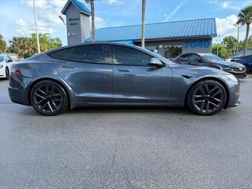 2021 Tesla Model S Long Range