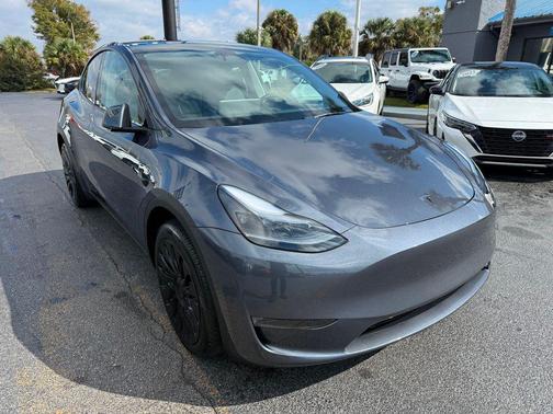2023 Tesla Model Y Long Range AWD
