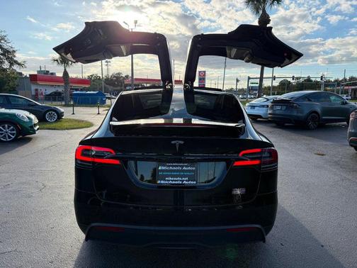 2022 Tesla Model X Plaid AWD
