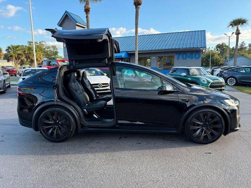 2022 Tesla Model X Plaid AWD