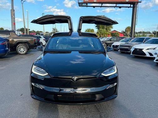 2022 Tesla Model X Plaid AWD