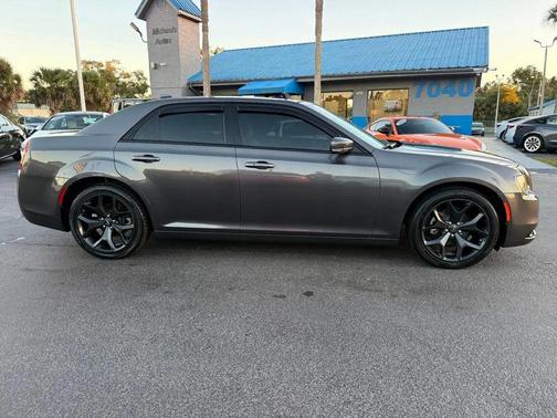 2023 Chrysler 300 S