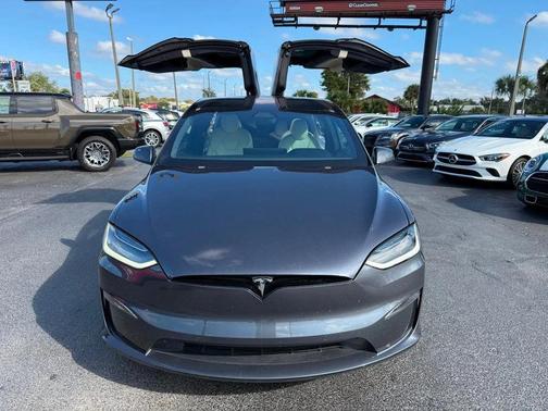 2022 Tesla Model X Plaid AWD