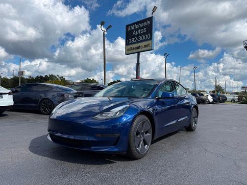 2022 Tesla Model 3 Long Range