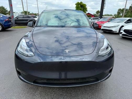 2024 Tesla Model Y RWD