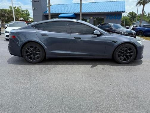 2022 Tesla Model S AWD