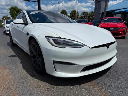 2022 Tesla Model S Plaid