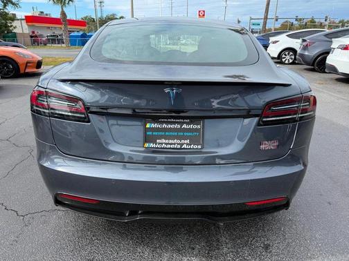 2023 Tesla Model S Plaid