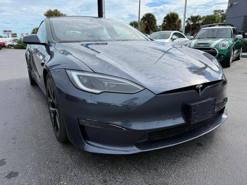 2023 Tesla Model S Plaid