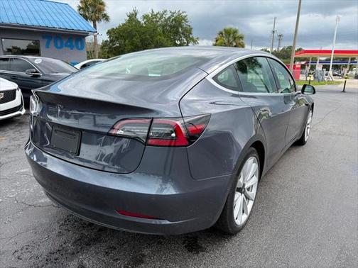 2020 Tesla Model 3 Standard Range Plus