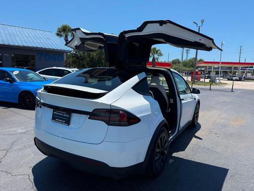Pearl White Multi-Coat 2022 Tesla Model X **MODEL X AWD**WHITE ON CREAM INTERIOR**