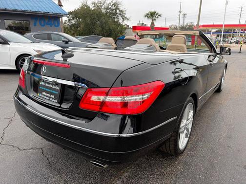 2011 Mercedes-Benz E-Class E 350 2dr Cabriolet E350 RWD