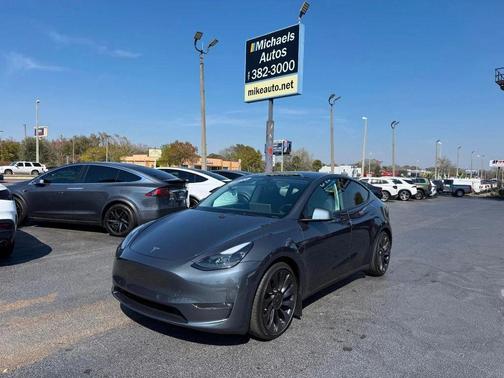 2023 Tesla Model Y Performance AWD