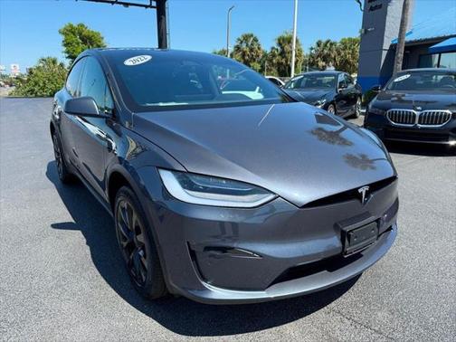2022 Tesla Model X **MODEL X AWD 6 PASSENGERS**