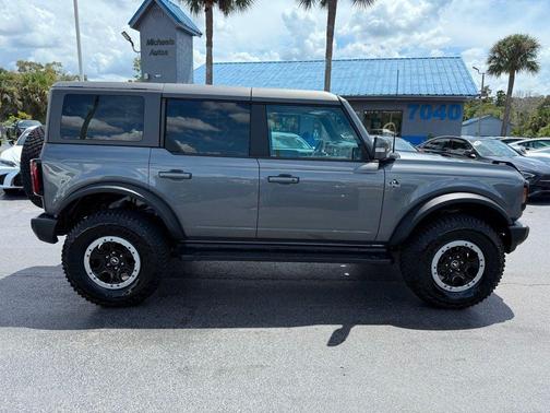 2023 Ford Bronco Outer Banks 4 Door Advanced 4x4