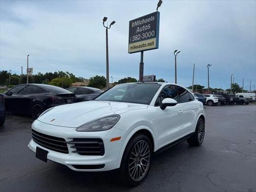 2023 Porsche Cayenne Platinum Edition
