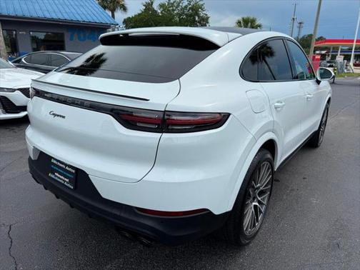 2023 Porsche Cayenne Platinum Edition