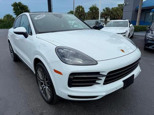 2023 Porsche Cayenne Platinum Edition