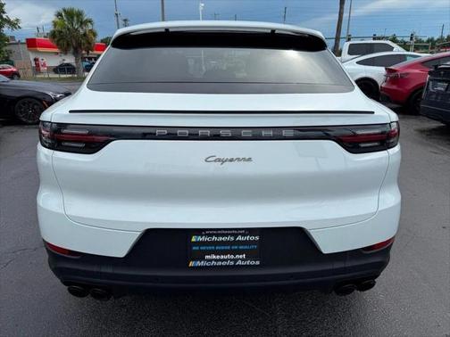 2023 Porsche Cayenne Platinum Edition