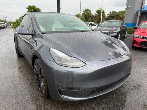 2022 Tesla Model Y Performance AWD