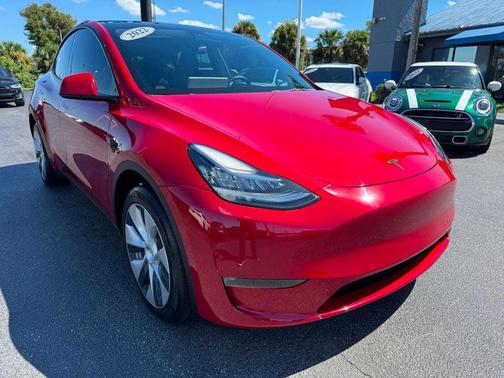 2022 Tesla Model Y Long Range AWD