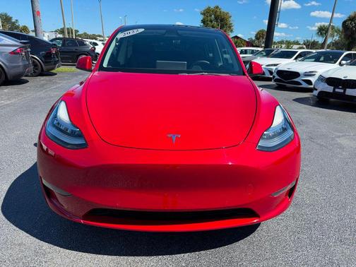 2022 Tesla Model Y Long Range AWD