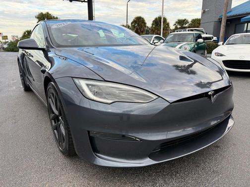 2023 Tesla Model S Plaid