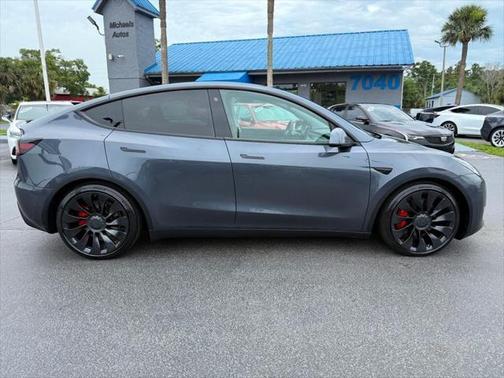 2022 Tesla Model Y Performance AWD
