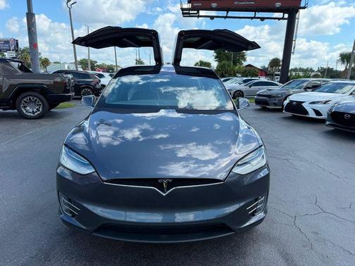 2021 Tesla Model X Long Range Plus AWD