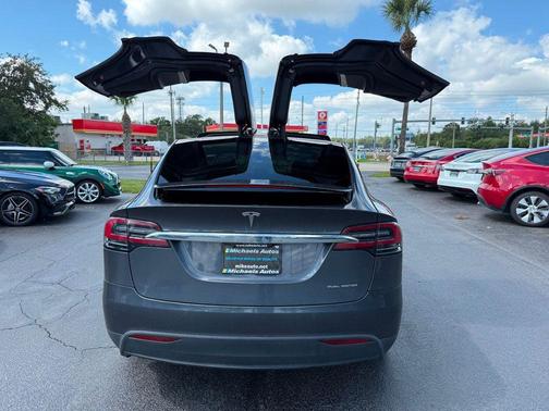 2021 Tesla Model X Long Range Plus AWD