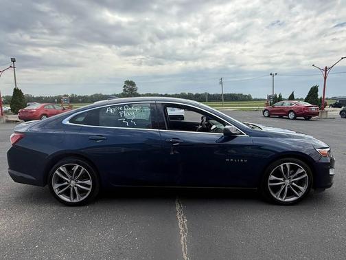 Northsky Blue Metallic 2022 Chevrolet Malibu FWD LT