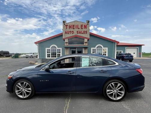 Northsky Blue Metallic 2022 Chevrolet Malibu FWD LT