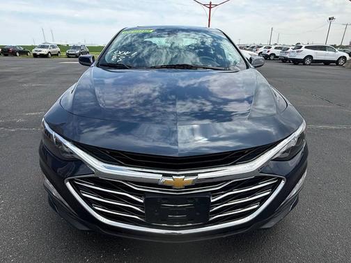 Northsky Blue Metallic 2022 Chevrolet Malibu FWD LT