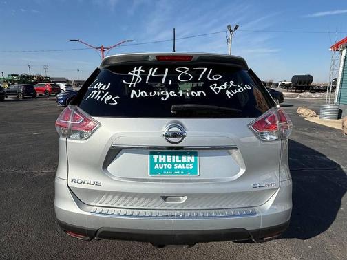 2016 Nissan Rogue SL